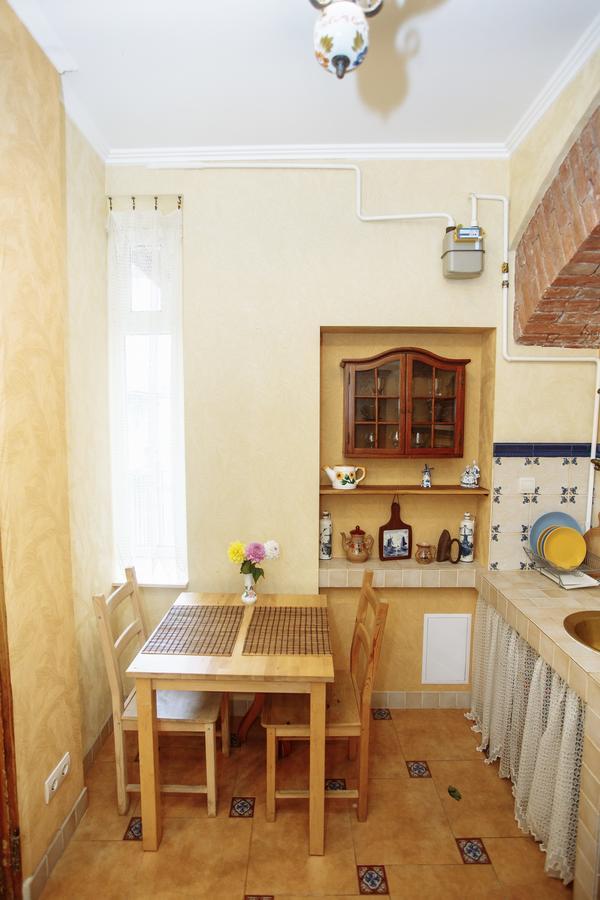 Apartmán Halytska Lvov Exteriér fotografie